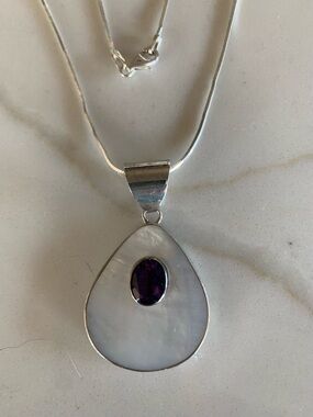 .925 Sterling Silver Mother-of-Pearl Pendant Necklace with Purple Gem